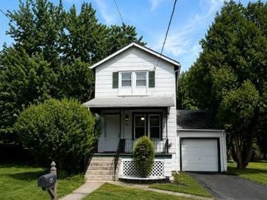 2260 W WALNUT STREET, COLMAR, PA 18915