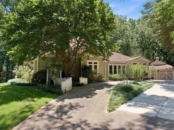 1042 Bailey Road, Woodstock, GA 30188