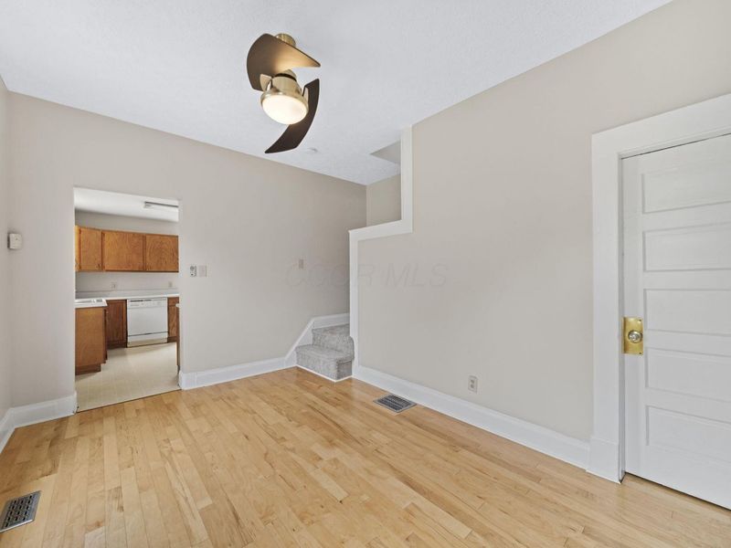 353 E Morrill Avenue, Columbus, OH 43207 Photo 11