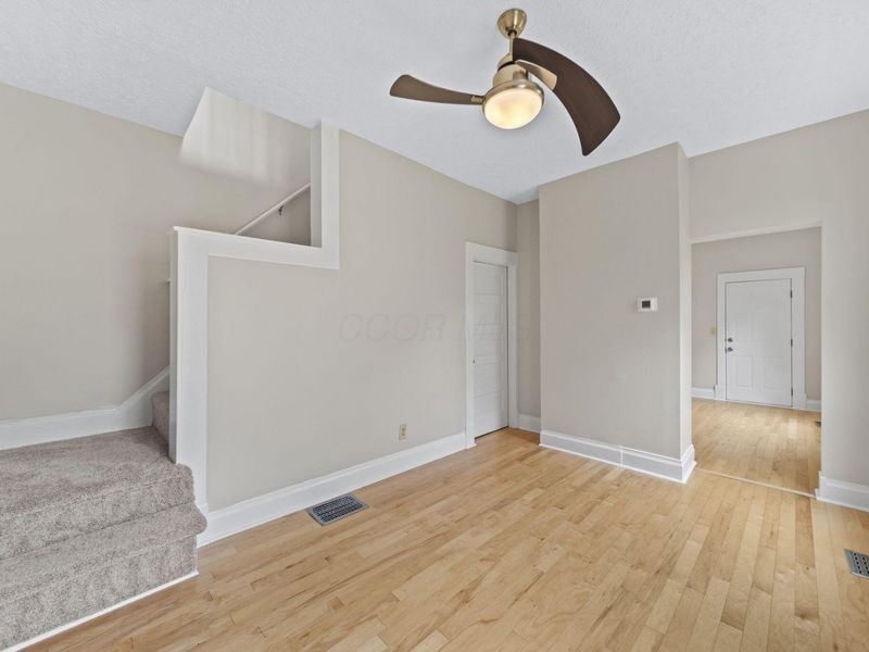 353 E Morrill Avenue, Columbus, OH 43207 Photo 18