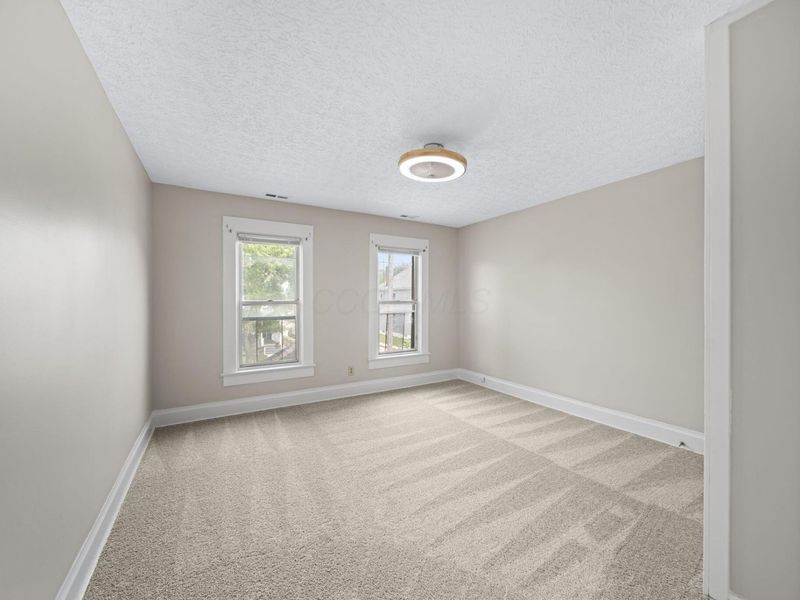353 E Morrill Avenue, Columbus, OH 43207 Photo 19
