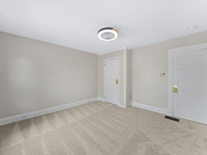 353 E Morrill Avenue, Columbus, OH 43207 Photo 20
