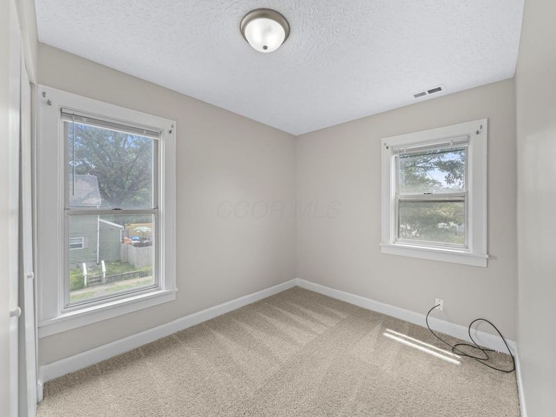 353 E Morrill Avenue, Columbus, OH 43207 Photo 28