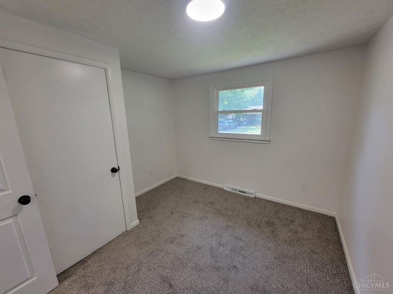 130 W Josie Avenue, Hillsboro, OH 45133 Photo 14