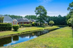 979 Henry James Dr. photo 4