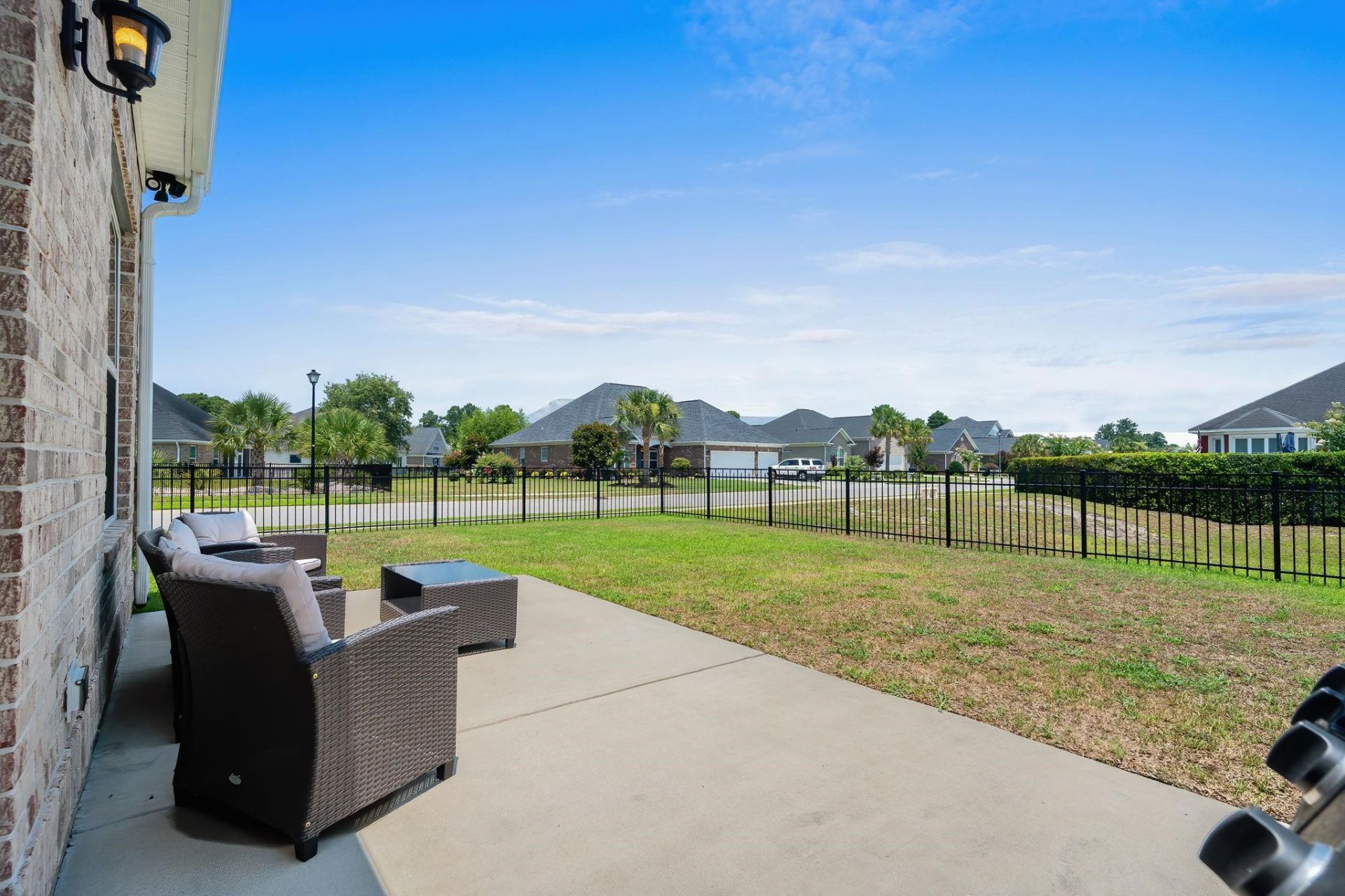 979 Henry James Dr. Photo 23