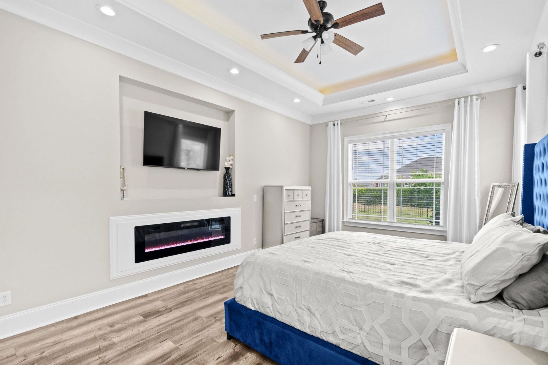979 Henry James Dr. Photo 29