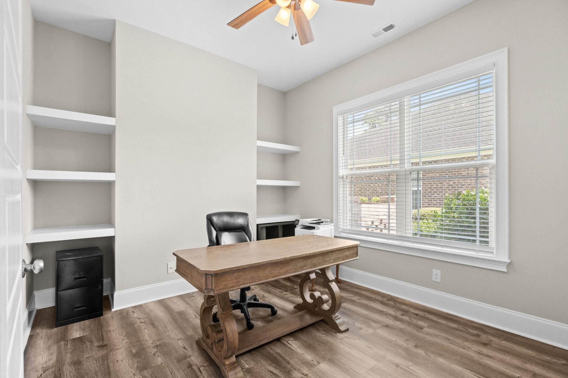 979 Henry James Dr. Photo 34