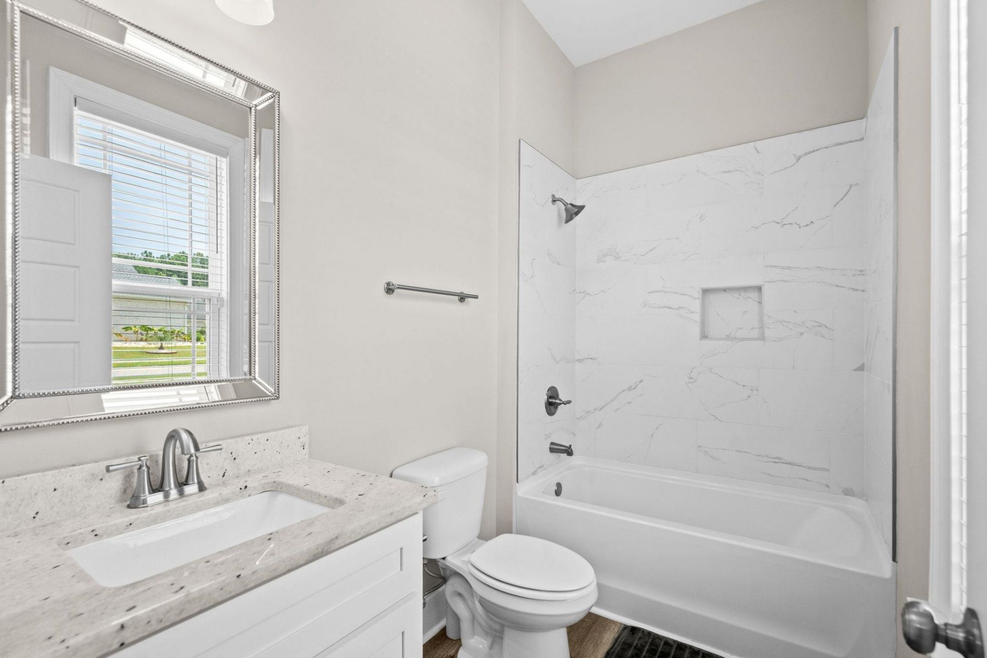 979 Henry James Dr. Photo 36