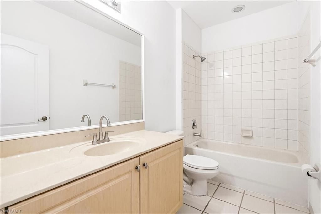 7070 Venice Way, Unit 2904, Naples, FL 34119 Photo