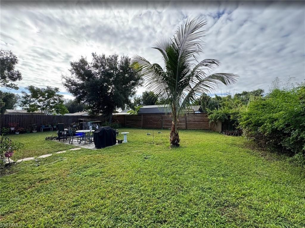 559 San Bernardino St, North Fort Myers, FL 33903 Photo
