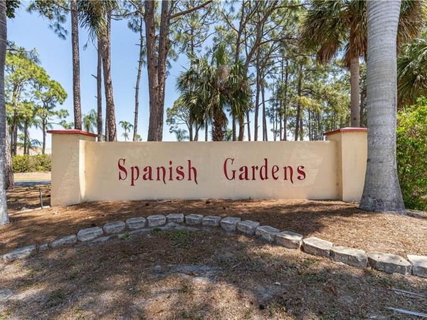 11285 Coimbra LN , BONITA SPRINGS, FL 34135