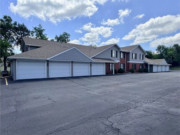 815 Edward Court SE, Unit 139, Cedar Rapids, IA 52403