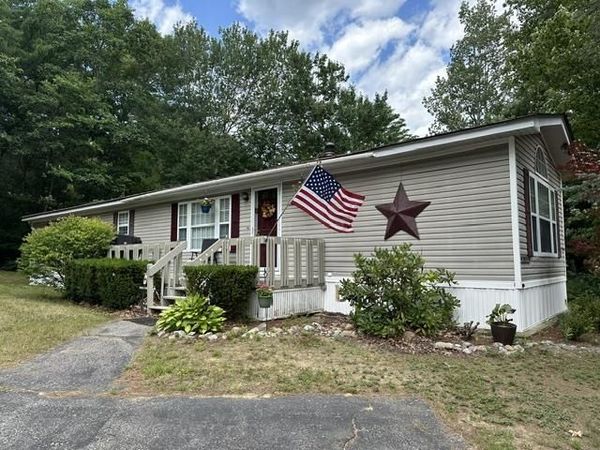 44 Castle Drive, Conway, NH 03818