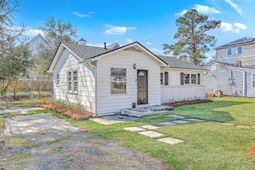 1089 Buist Avenue photo 4