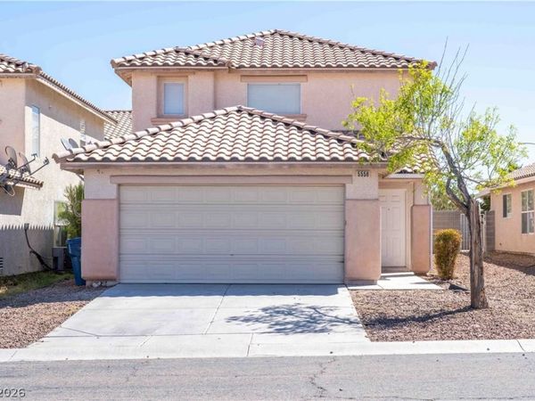 5558 Rollins Street , Las Vegas, NV 89118