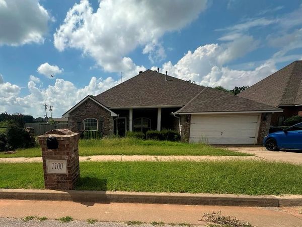 1100 NW 190th Place, Edmond, OK 73012