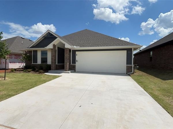 2212 NW 170th Street, Edmond, OK 73012