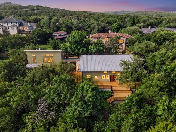 10200 Birdlip CIR, Austin, TX 78733