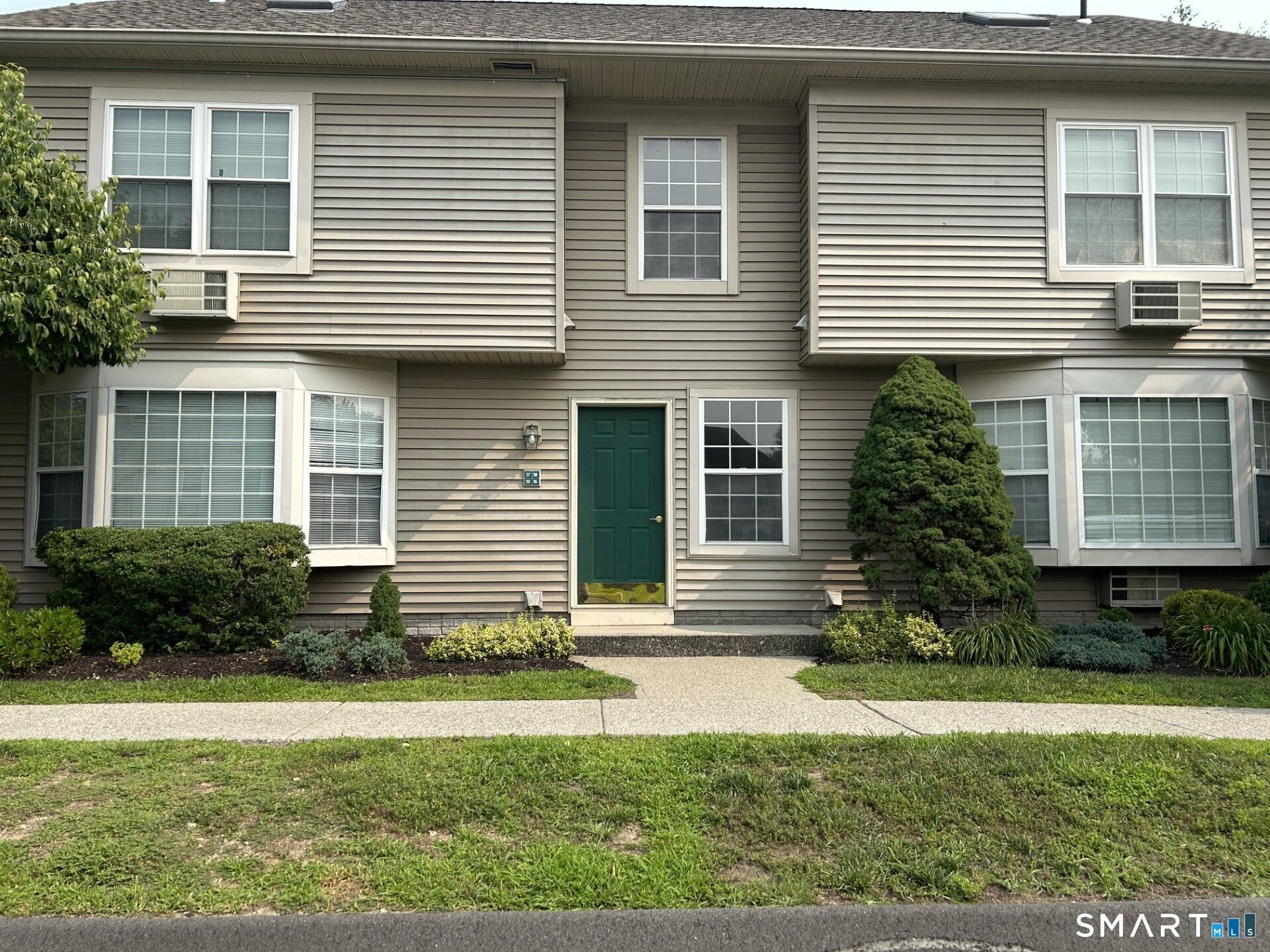 15 Glen Ridge, Unit 15, New Milford, CT 06776 Main Photo