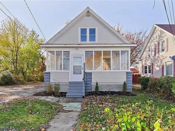 825 Michigan , Ashtabula, OH 44004