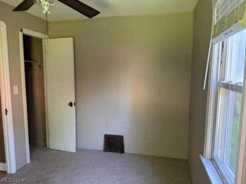 6926 Mckenzie Road, Olmsted Falls, OH 44138 Photo 6