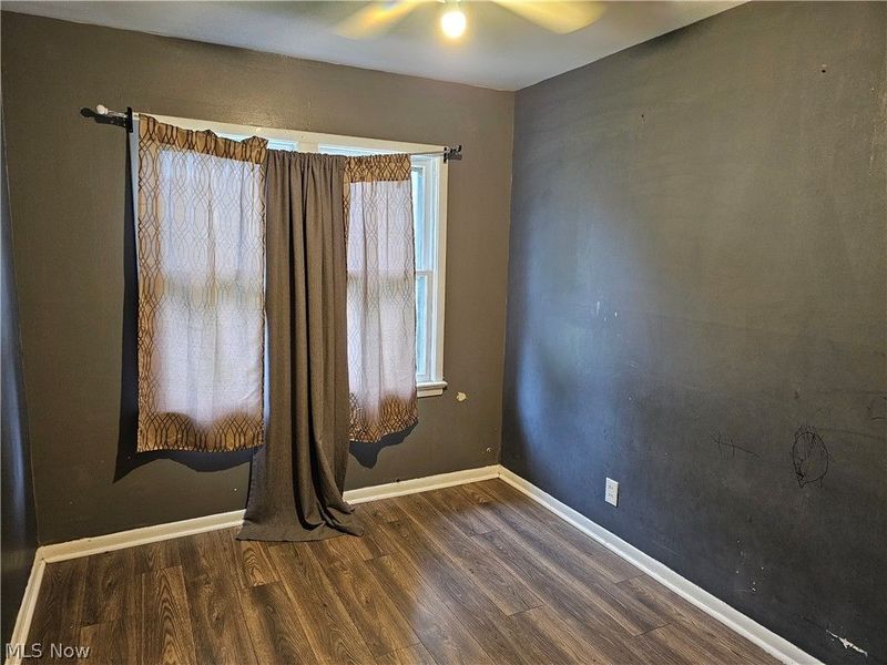 898 Wayside Road, Cleveland, OH 44110 Photo 16