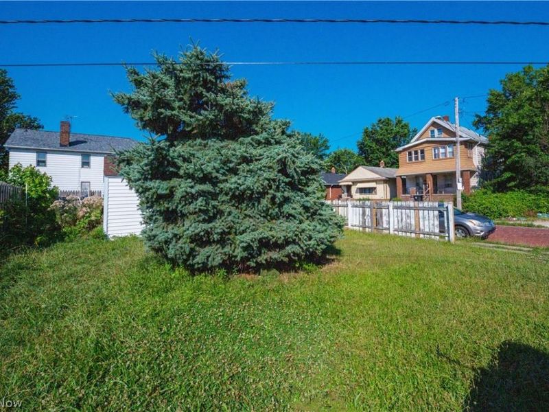 898 Wayside Road, Cleveland, OH 44110 Photo 25