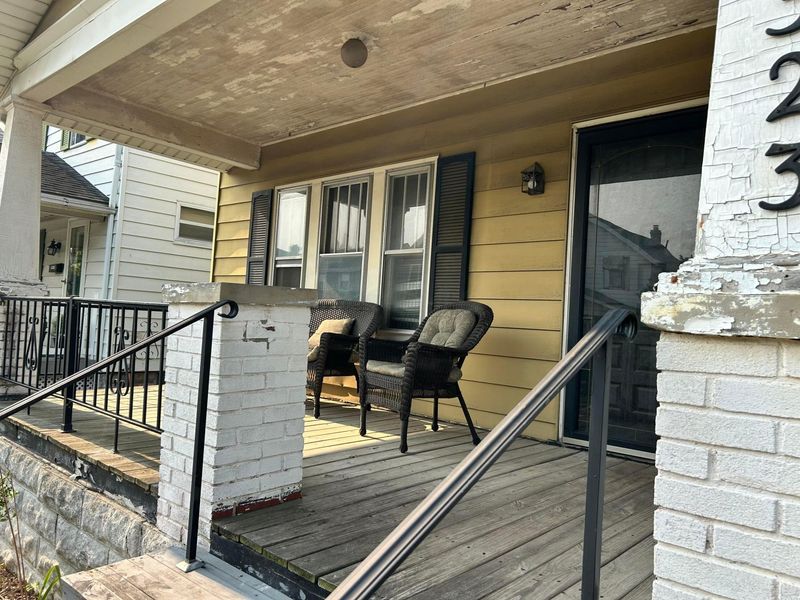 323 Sheldon Avenue, Columbus, OH 43207 Photo 5