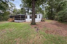 745 Rio Vista Lane photo 4