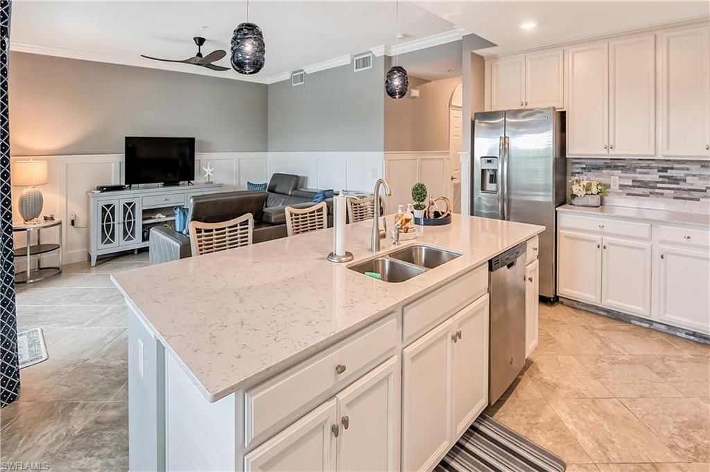 9572 Trevi Ct, Unit 5037, Naples, FL 34113 Photo