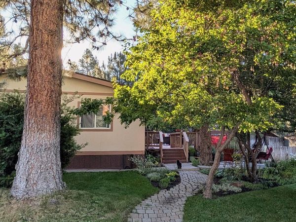 61042 Tuscany Drive, Bend, OR 97702