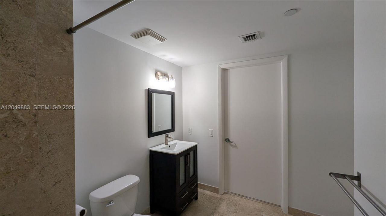 350 S Miami Ave , Unit 704, Miami, FL 33130 Photo