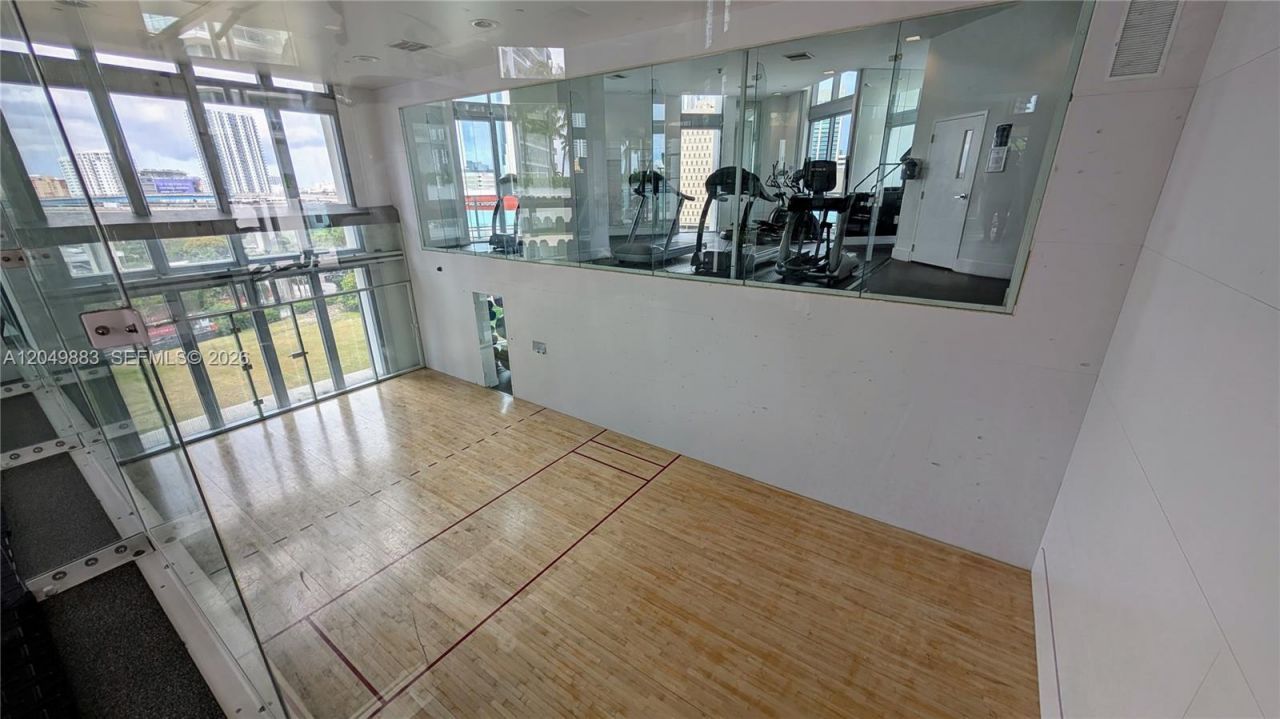 350 S Miami Ave , Unit 704, Miami, FL 33130 Photo