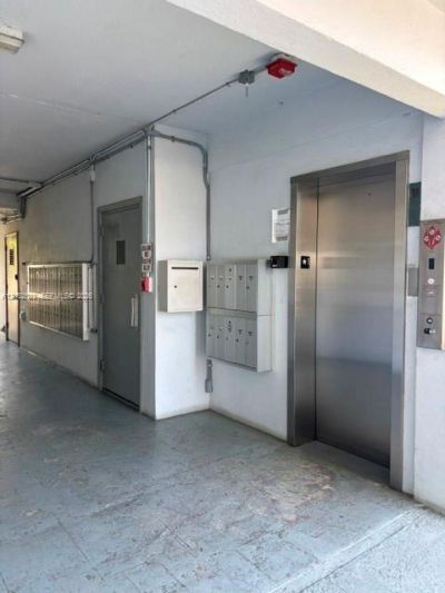 3177 S Ocean Dr, Unit 217, Hallandale Beach, FL 33009 Photo