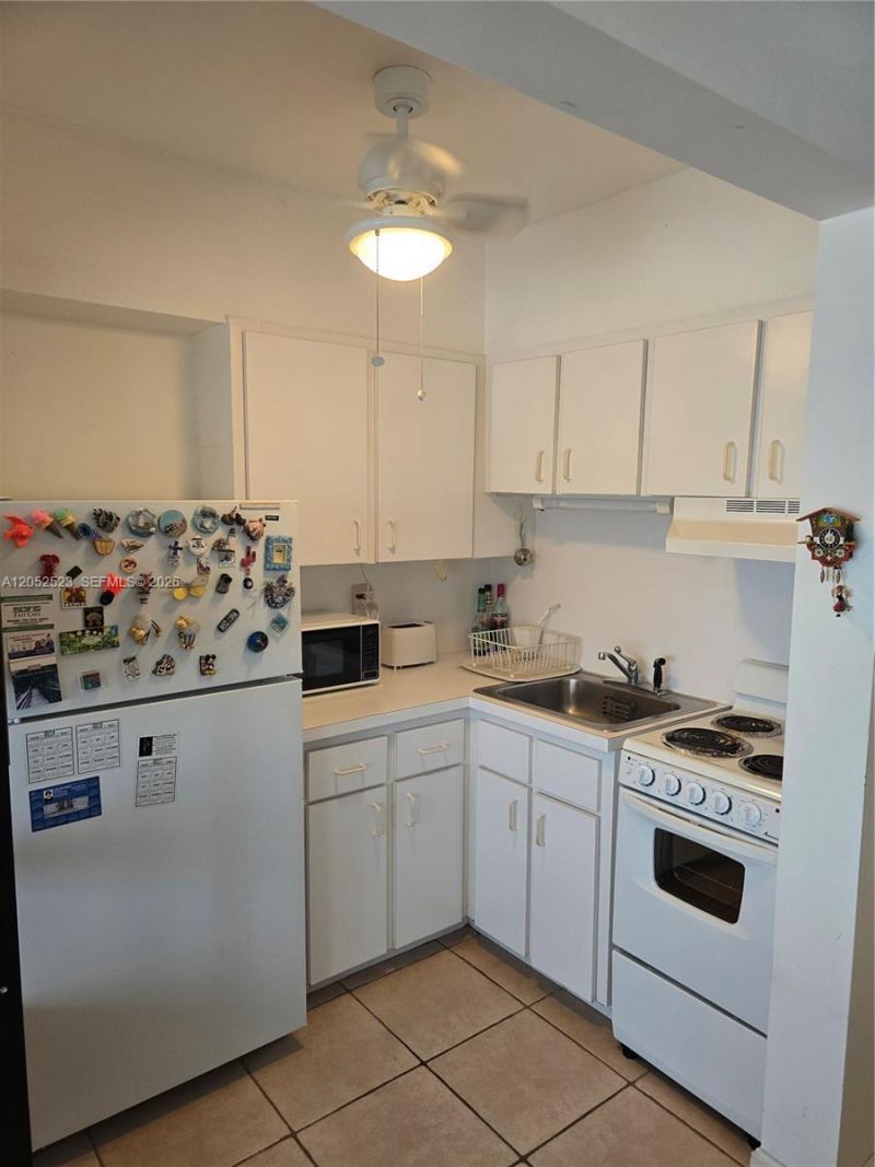 3177 S Ocean Dr, Unit 217, Hallandale Beach, FL 33009 Photo