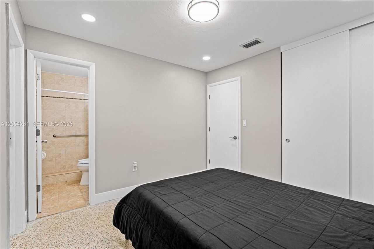 766 E 36th St, Hialeah, FL 33013 Photo