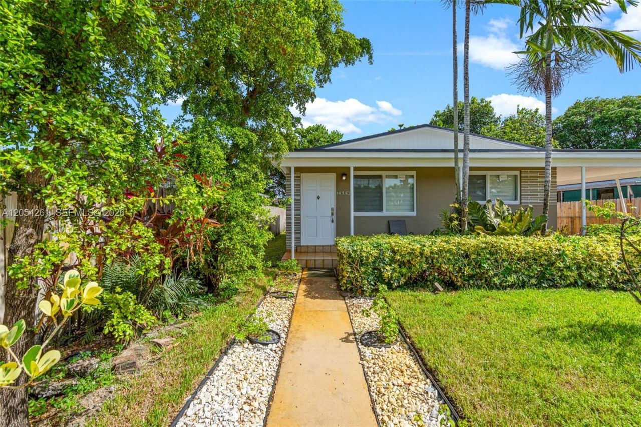 766 E 36th St, Hialeah, FL 33013 Photo