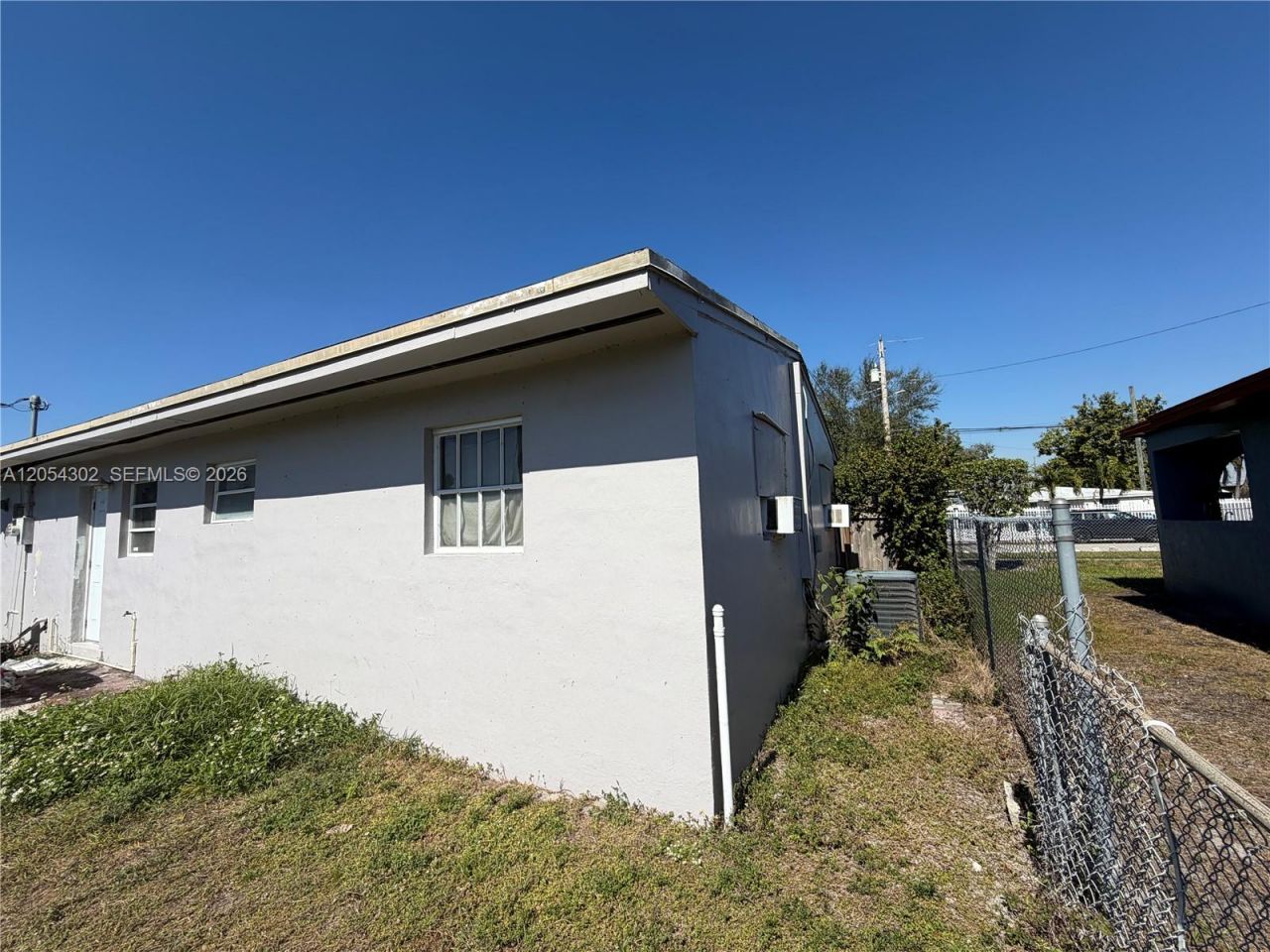 1828 NW 152nd St , Miami Gardens, FL 33054 Photo