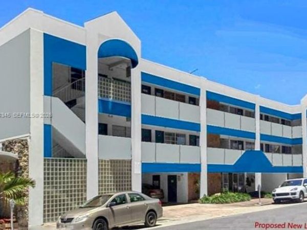 Unit 204, Coral Gables, FL 33134