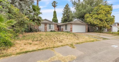 5890 Hollyhurst Way, Sacramento, CA 95823 Photo
