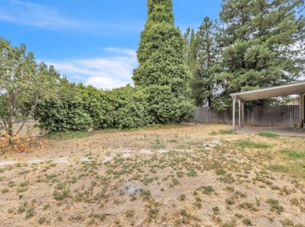 5890 Hollyhurst Way, Sacramento, CA 95823 Photo