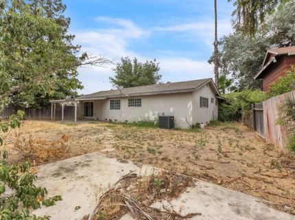 5890 Hollyhurst Way, Sacramento, CA 95823 Photo