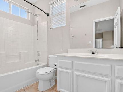 5455 Birk Way, Sacramento, CA 95835 Photo