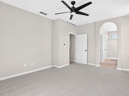 5455 Birk Way, Sacramento, CA 95835 Photo