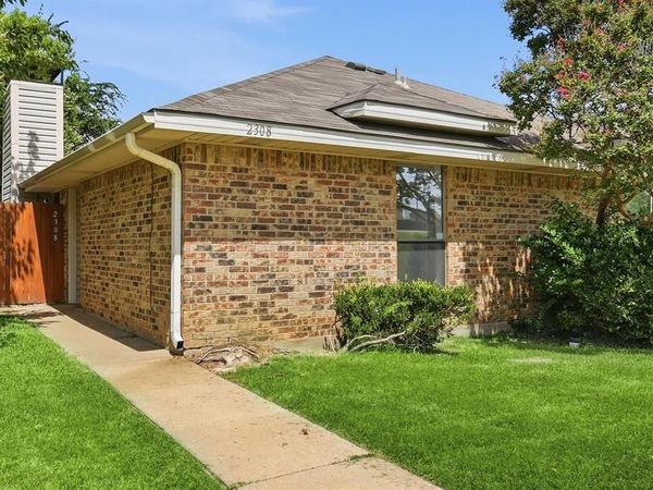 2308 Carol Good Lane, Carrollton, TX 75006