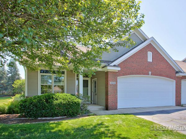 6010 Heritage Meadow Drive, Holland, MI 49423