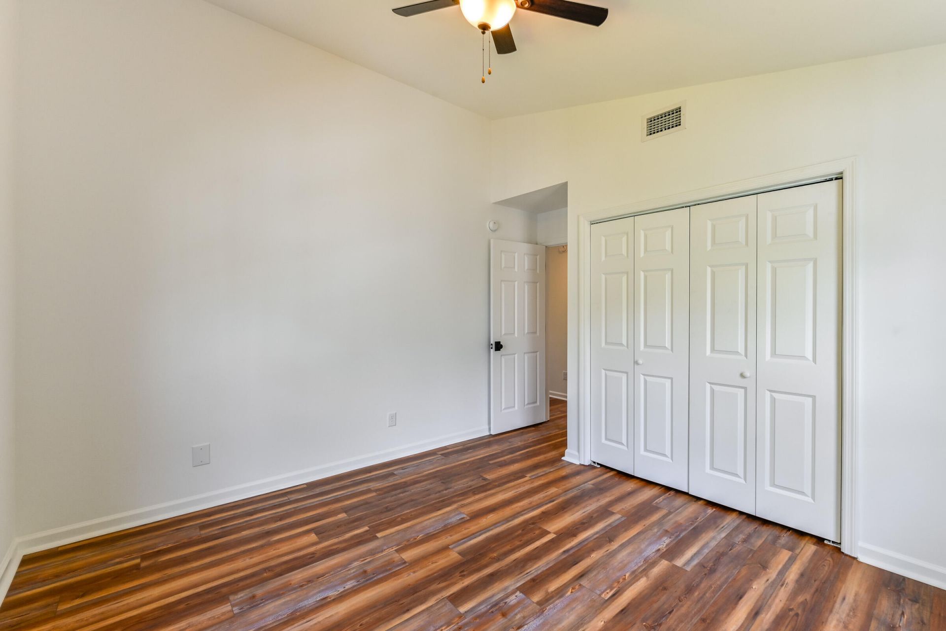 1203 Washington Street Photo 26