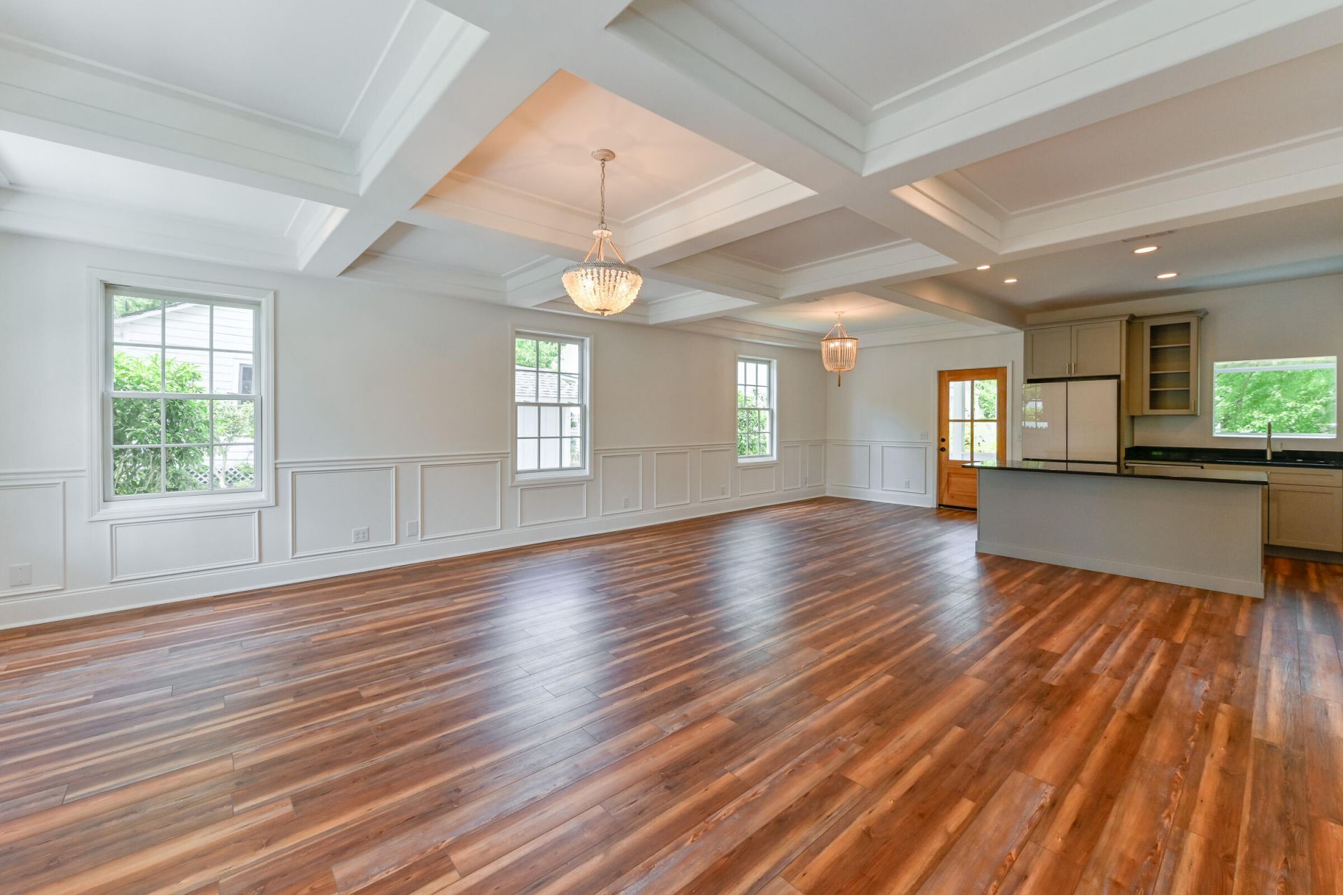 1203 Washington Street Photo 4