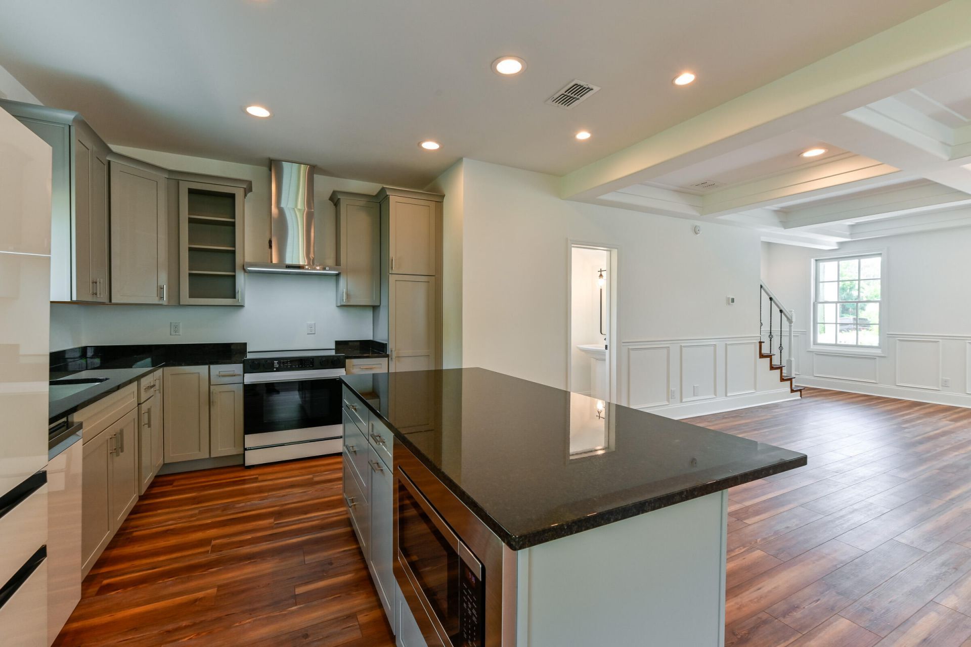1203 Washington Street Photo 8